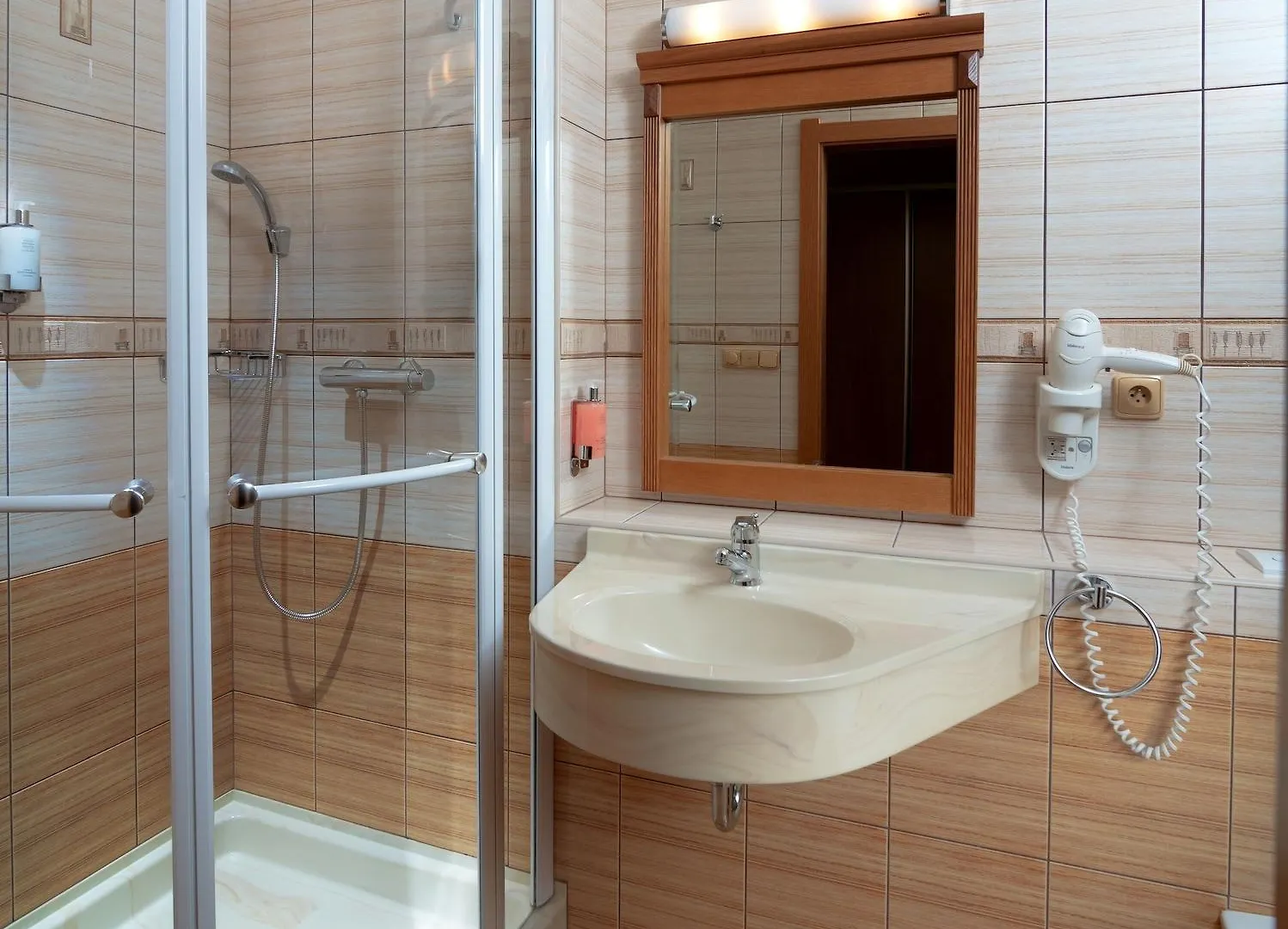 Wellness Hotel Windsor Špindlerŭv Mlýn 4*,